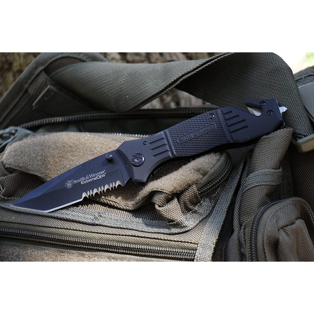 Smith & Wesson Extreme OPS First Response Rescue Knife - Astrolabe Outdoors - image 5