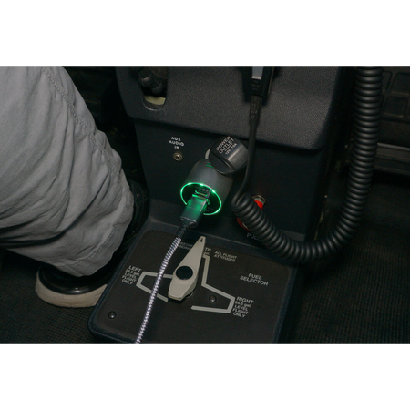 Design 4 Pilots CO Detector and Charger - Astrolabe Outdoors - image 3