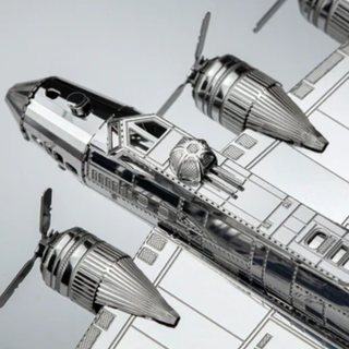 Fortaleza Voladora Metal Earth B-17
